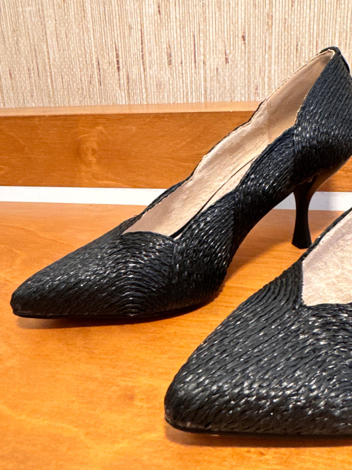 Stiletto preto