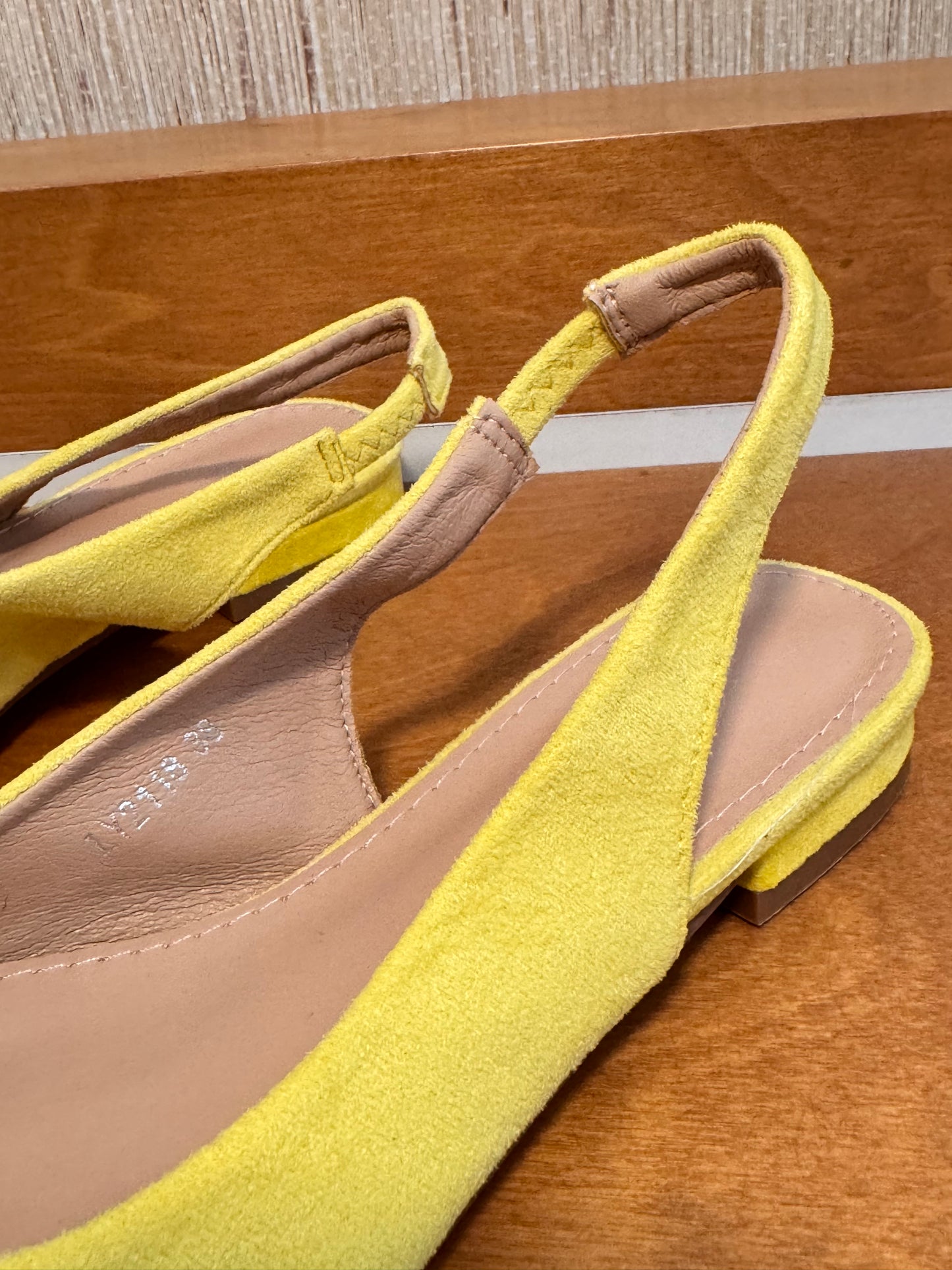 Rasas yellow