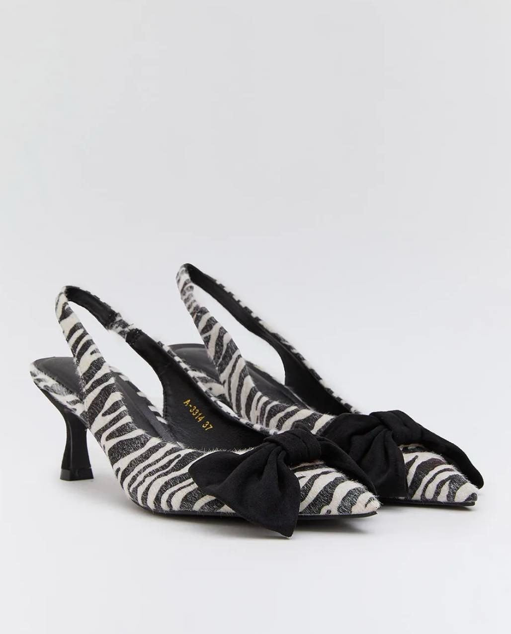Stiletto zebra
