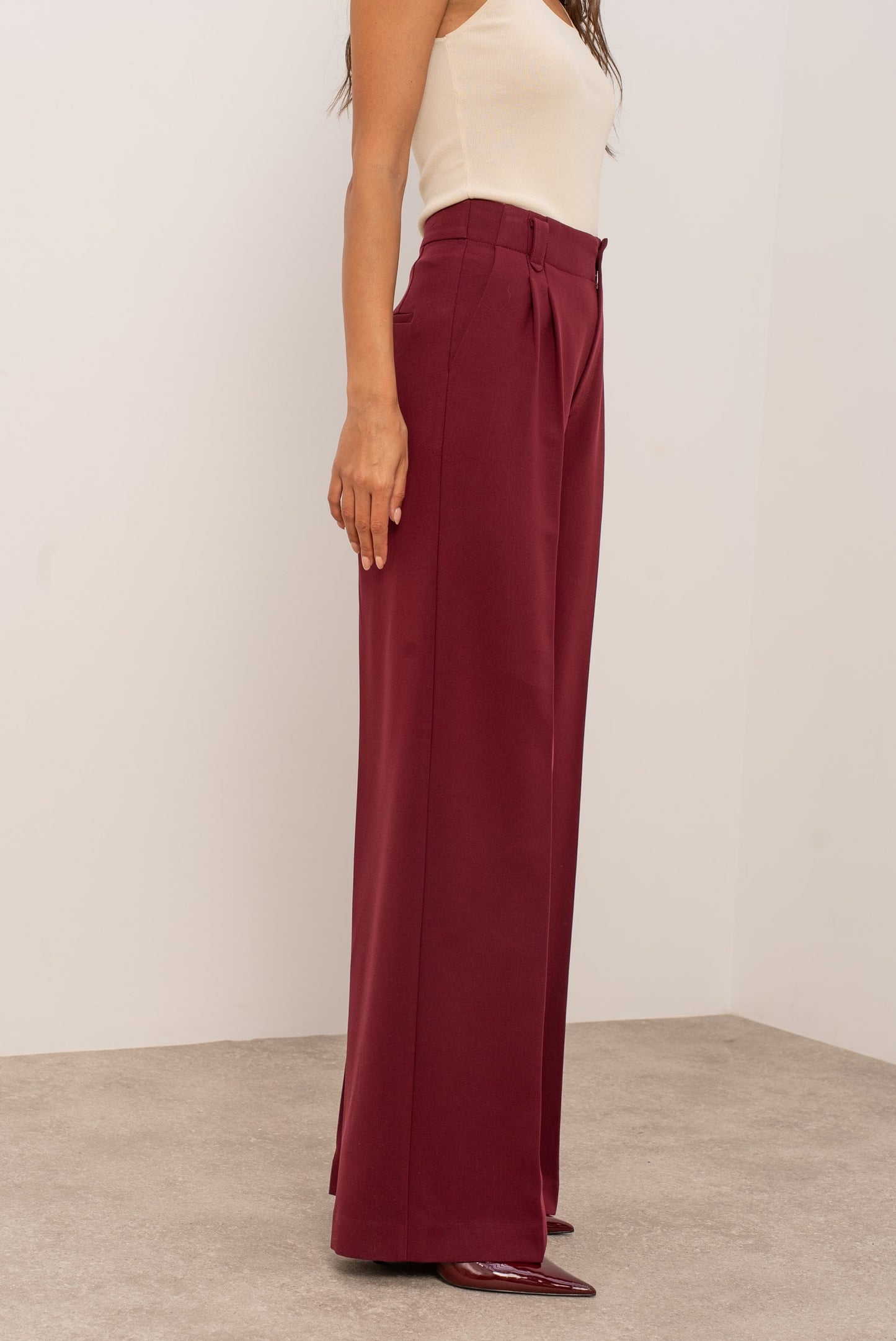 Calça plissada Straight fit