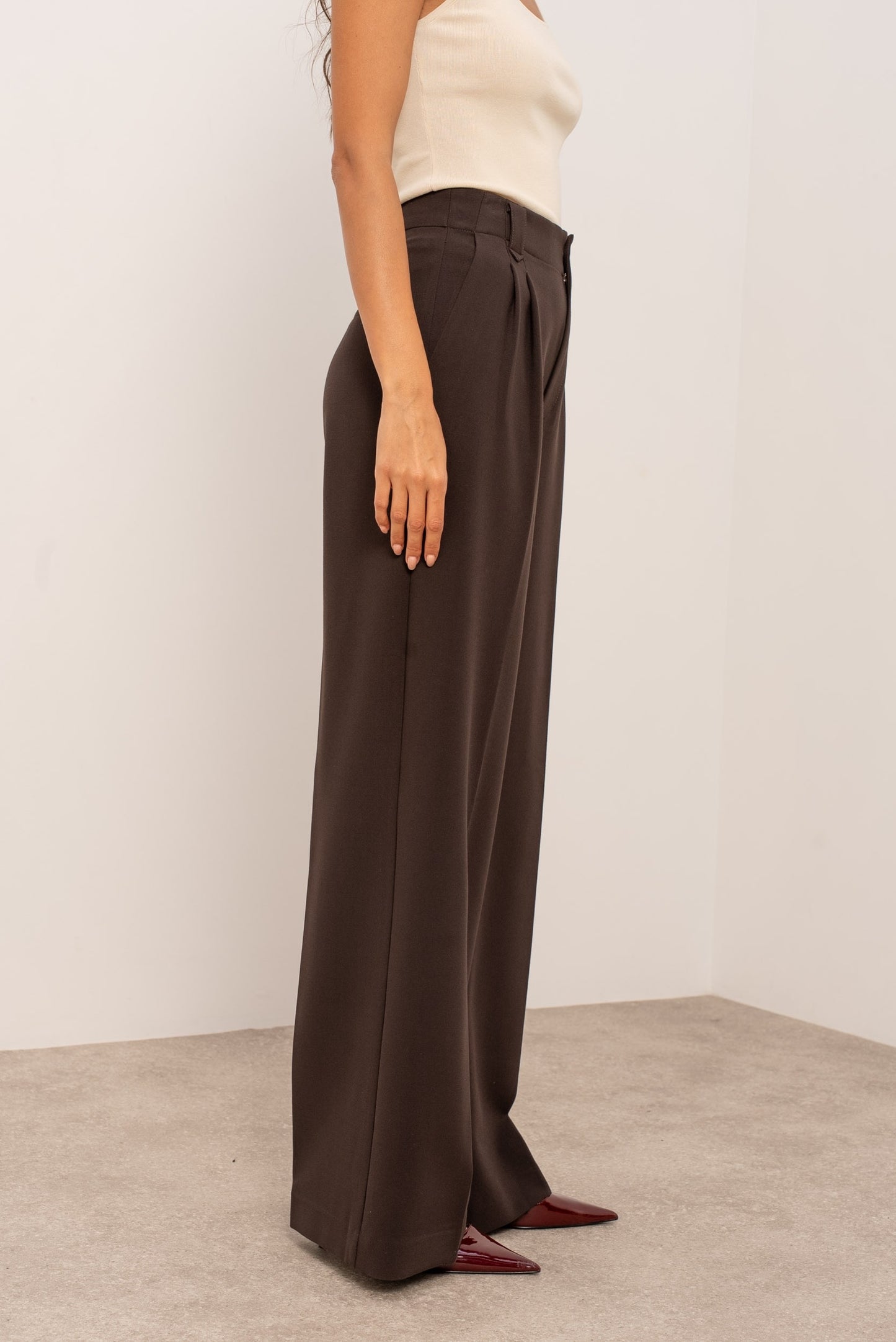 Calça plissada Straight fit