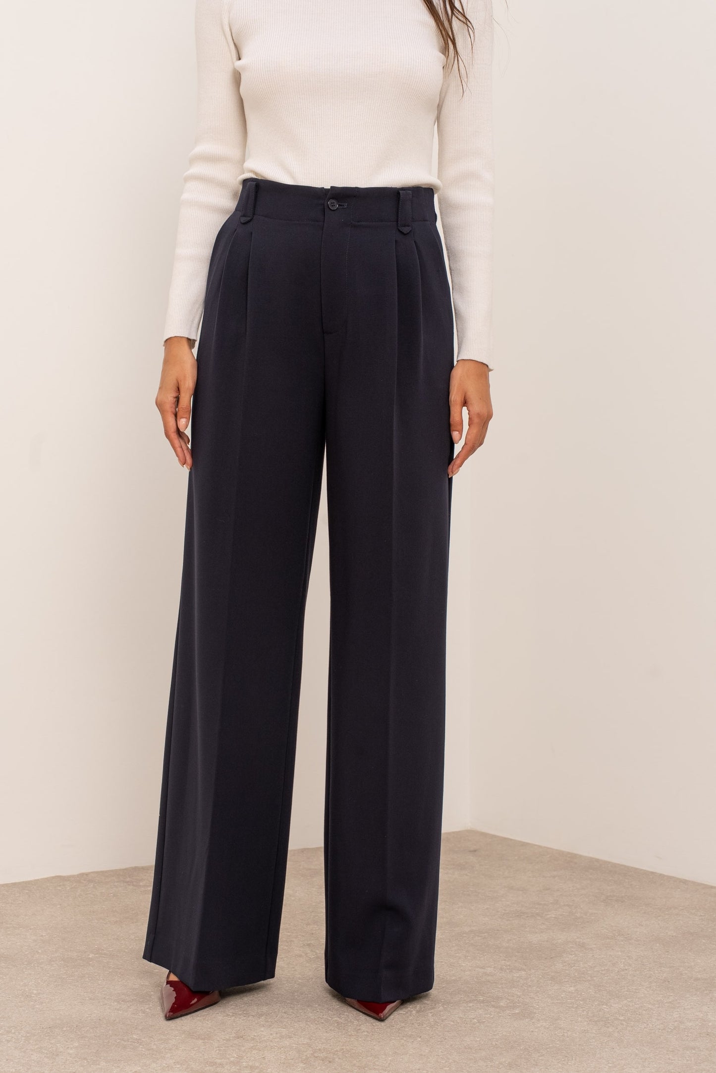Calça plissada Straight fit