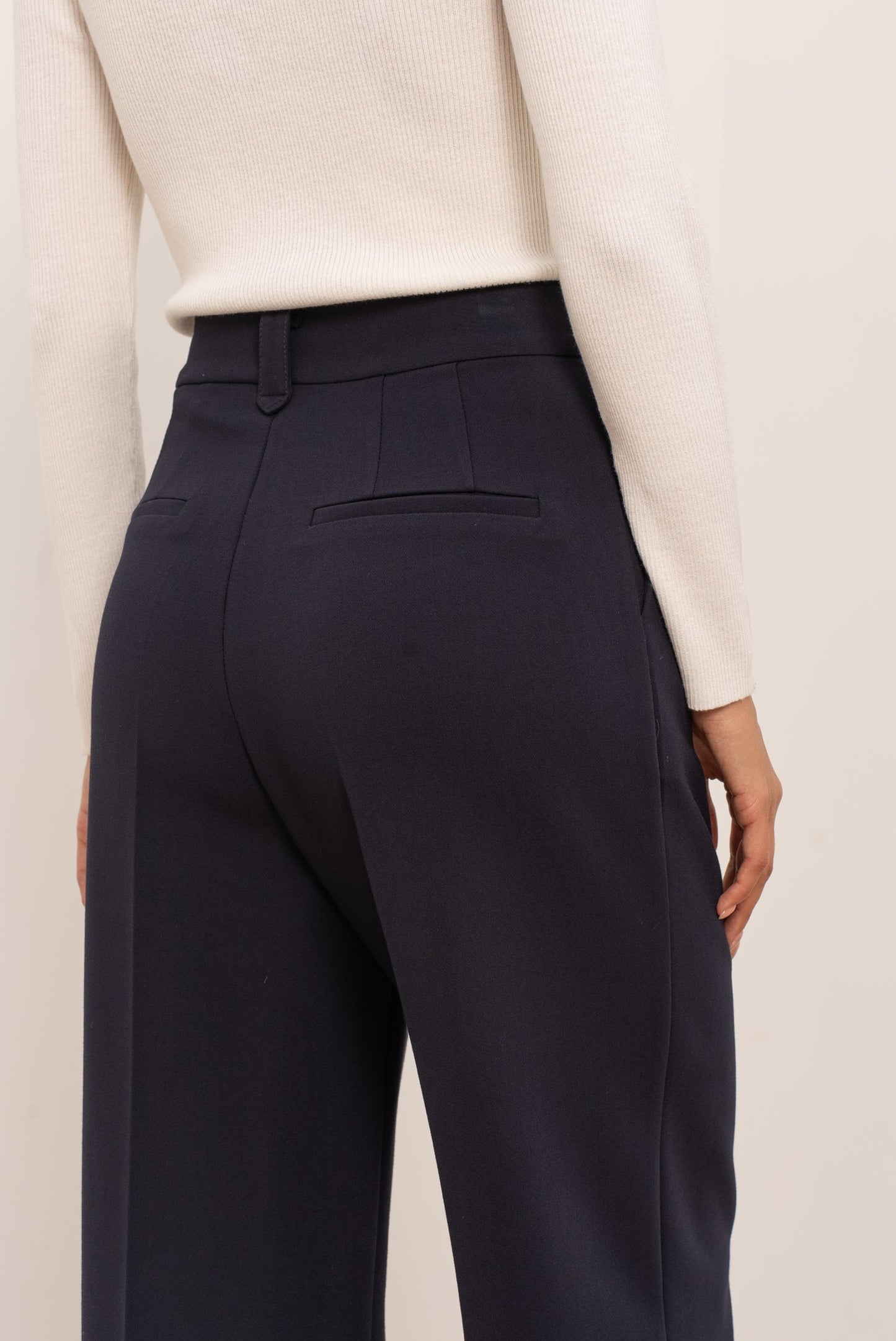 Calça plissada Straight fit