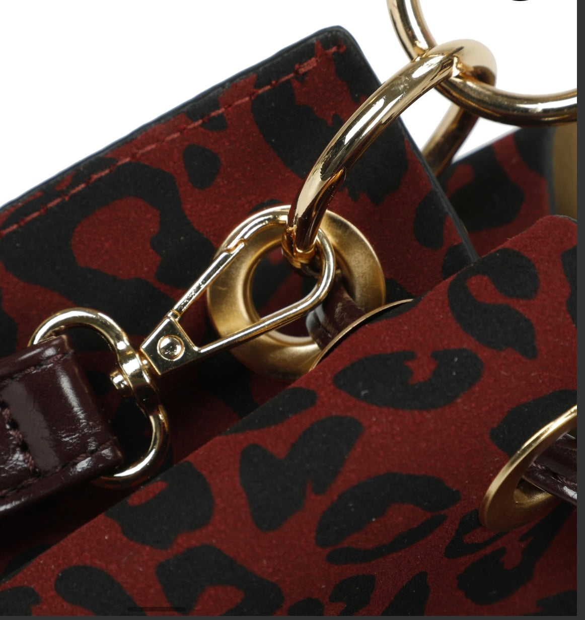 Mala camurça animal print vinho