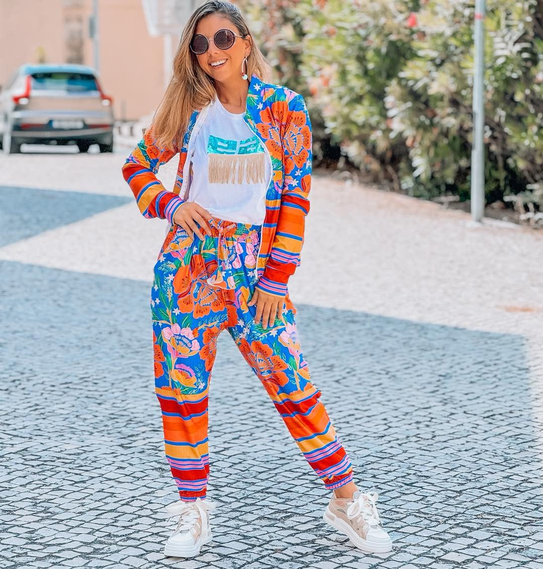 Tracksuit Rainbow bars