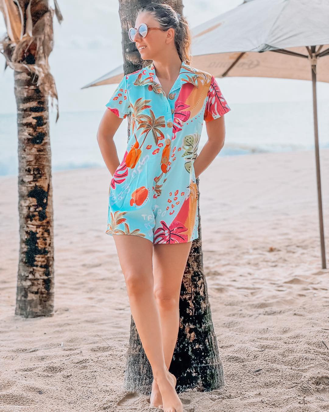 Mini jumpsuit short sleeve