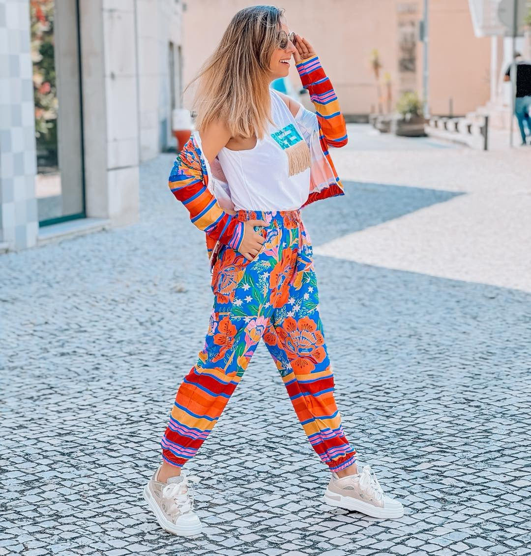 Tracksuit Rainbow bars