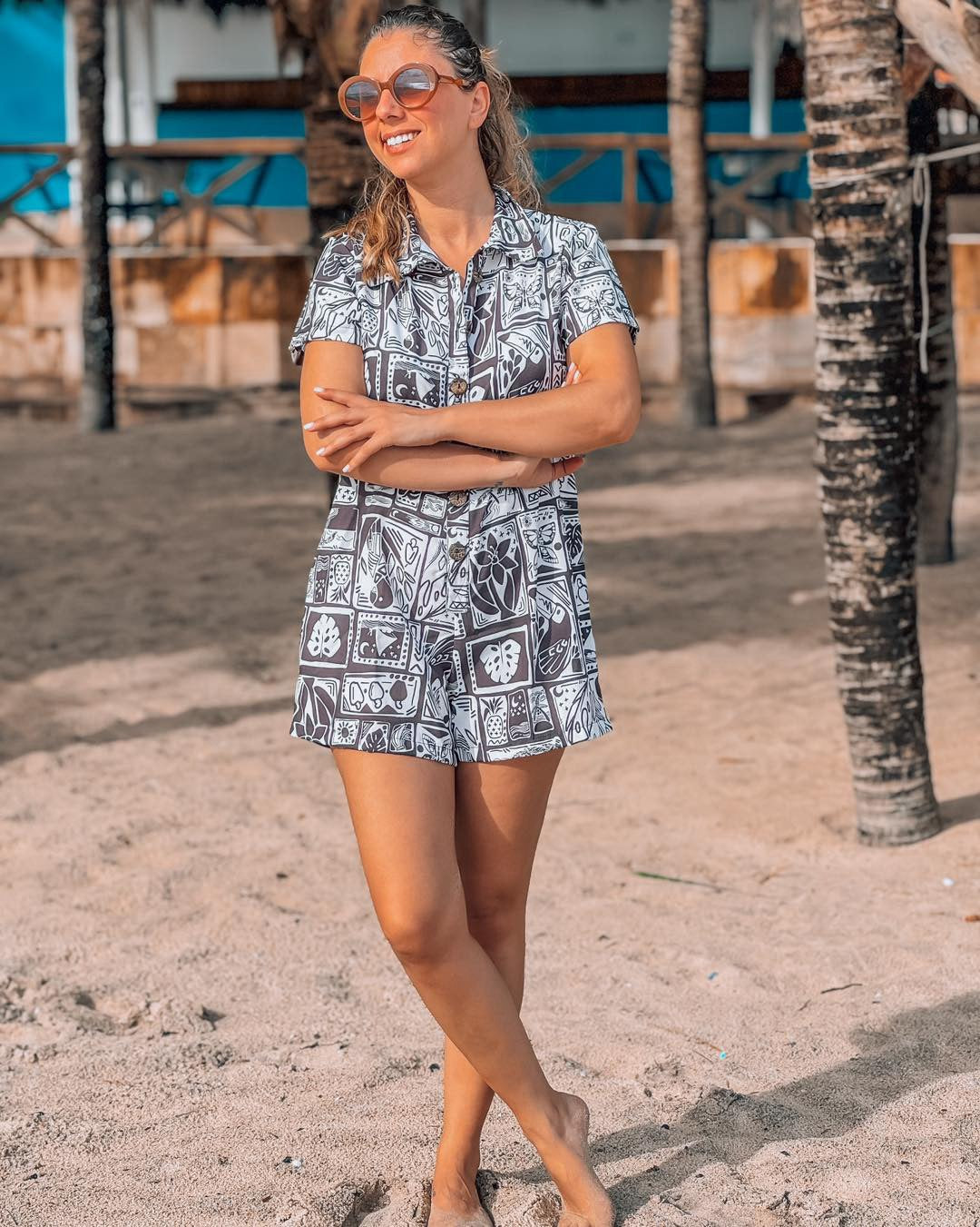 Mini jumpsuit short sleeve