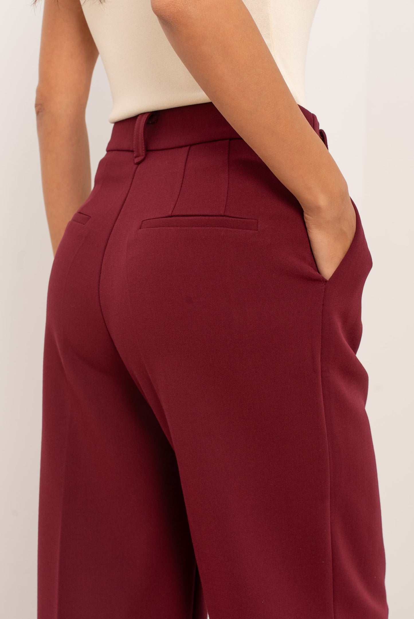 Calça plissada Straight fit