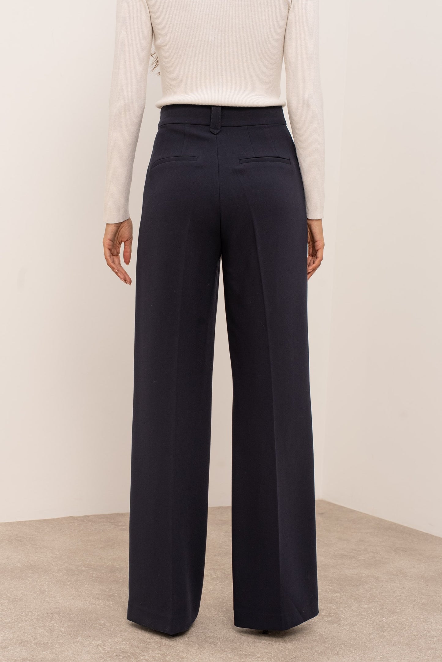 Calça plissada Straight fit